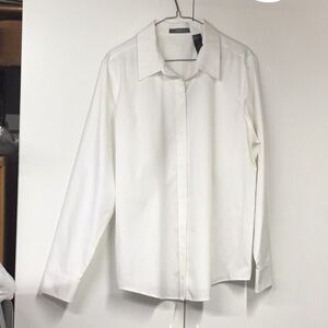 Liz Claiborne: White Blouse*
